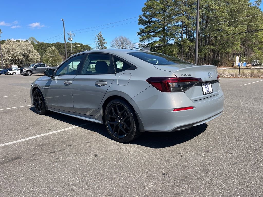 Used 2025 Honda Civic Sport image 10