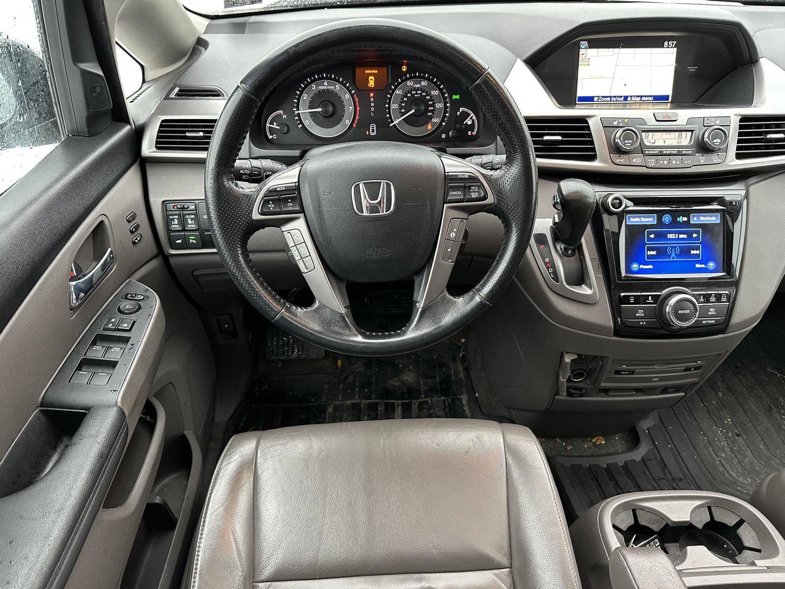 Used 2016 Honda Odyssey Touring image 12
