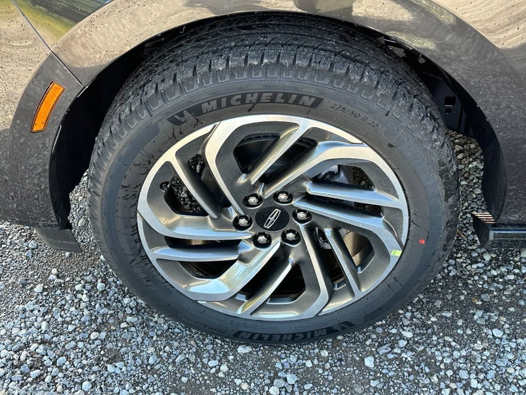 New 2027 Lincoln Navigator Reserve AWD/4WD image 5