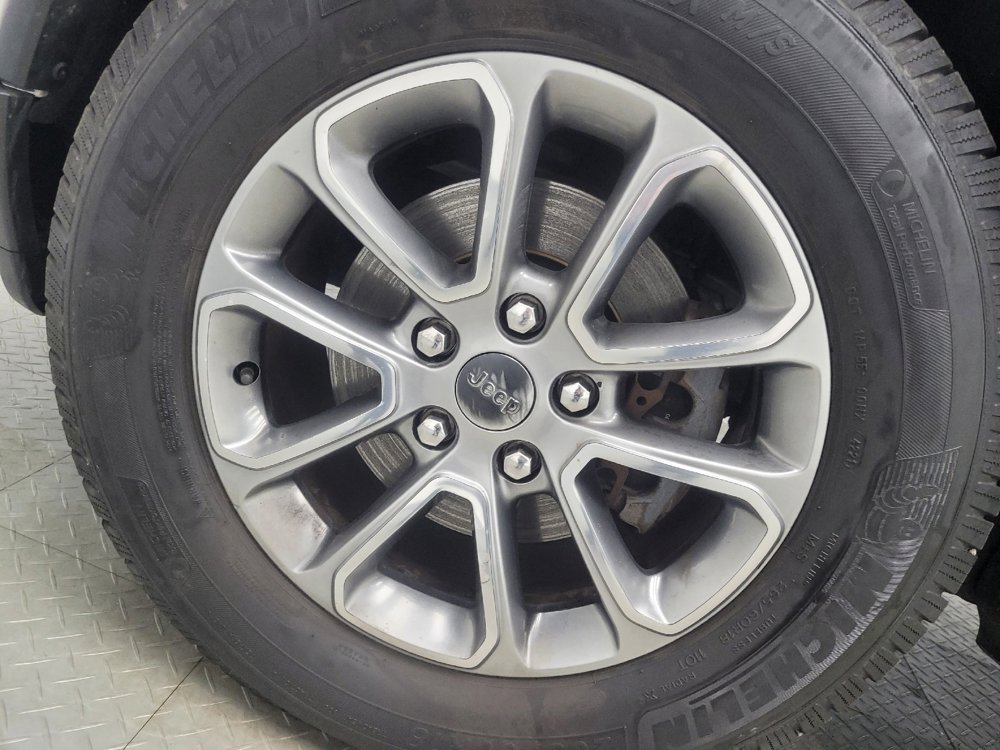 Used 2014 Jeep Grand Cherokee Limited image 31