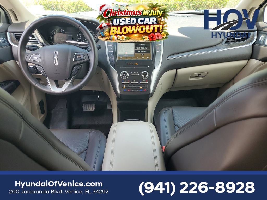 Used 2017 Lincoln MKC Reserve w/ Lincoln MKC Climate Package AWD/4WD image 19