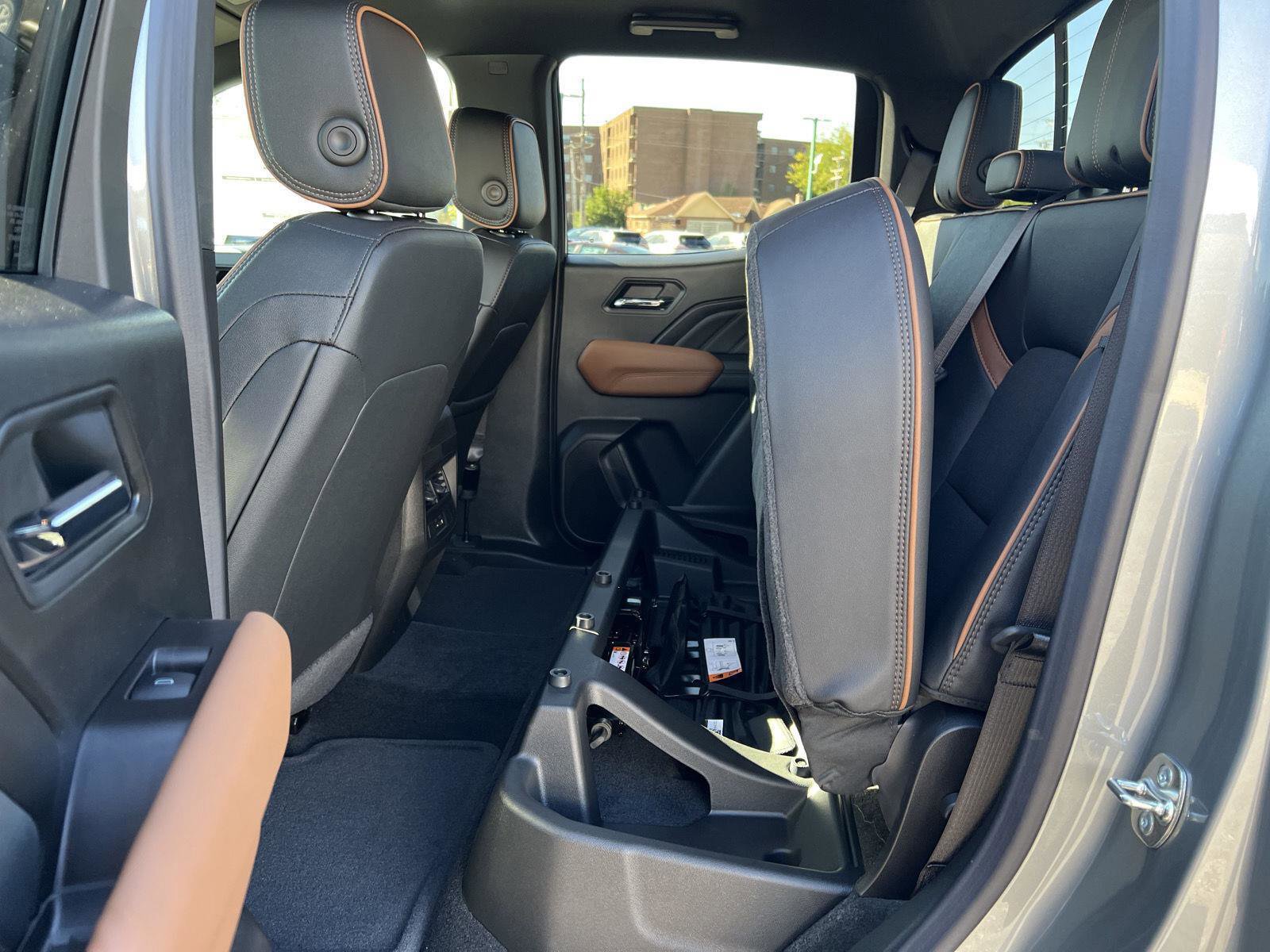 New 2026 GMC Canyon AT4 image 37