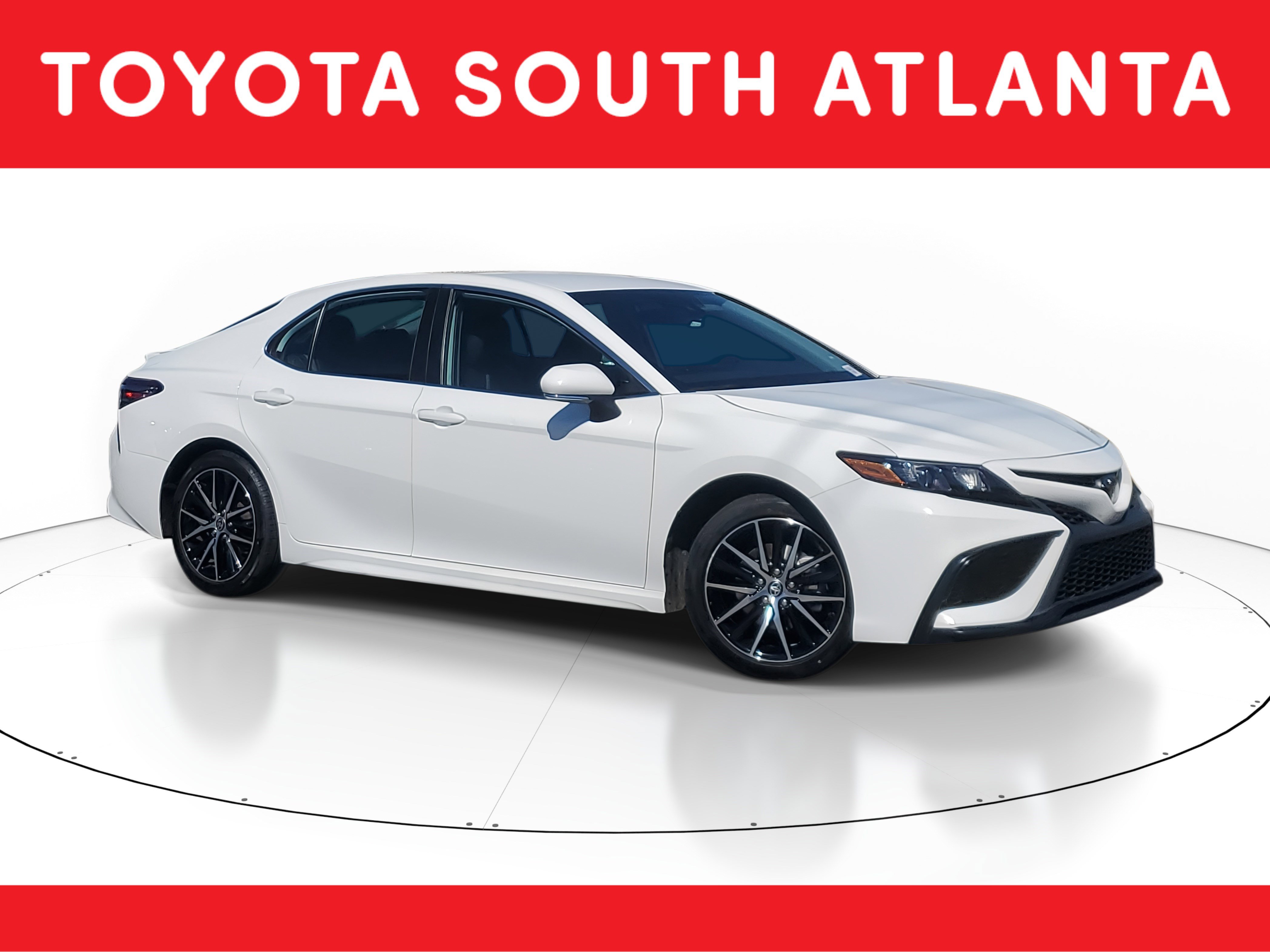 Used 2024 Toyota Camry SE