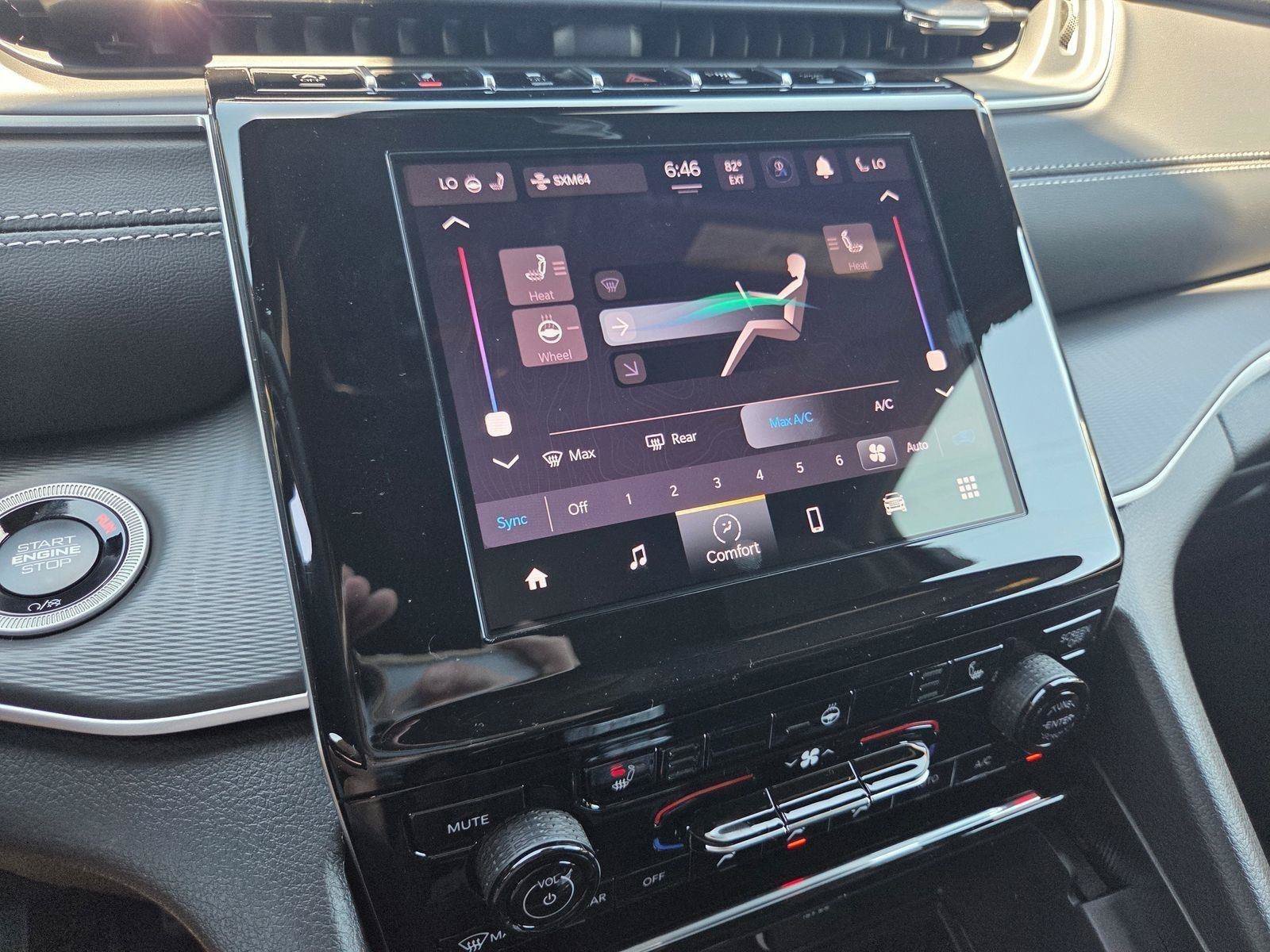 New 2026 Jeep Grand Cherokee Laredo X RWD image 6