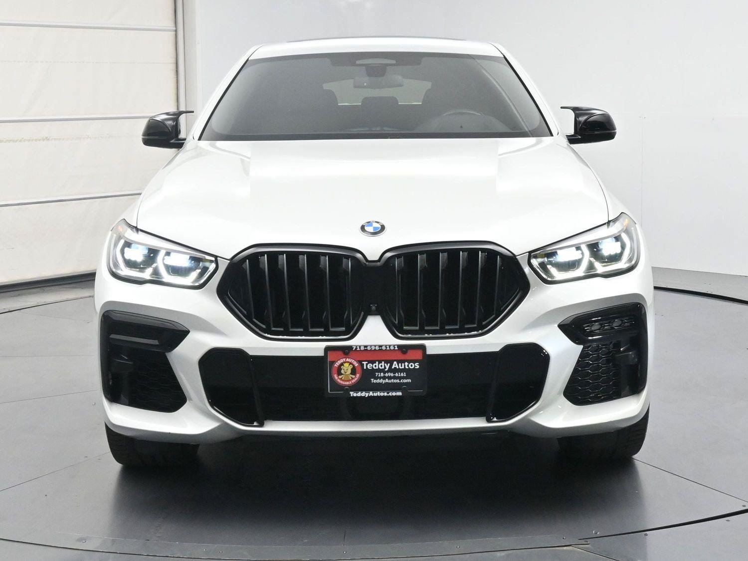Used 2022 BMW X6 M50i w/ Executive Package AWD/4WD image 30