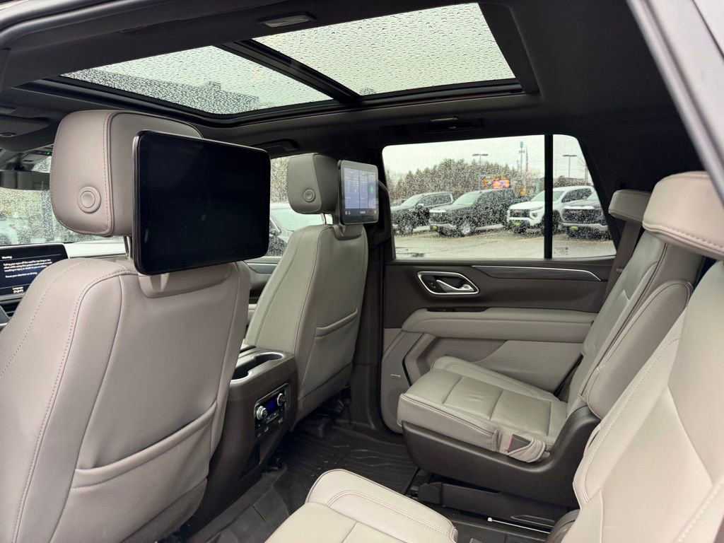 Certified 2021 GMC Yukon SLT w/ SLT Luxury Plus Package image 15