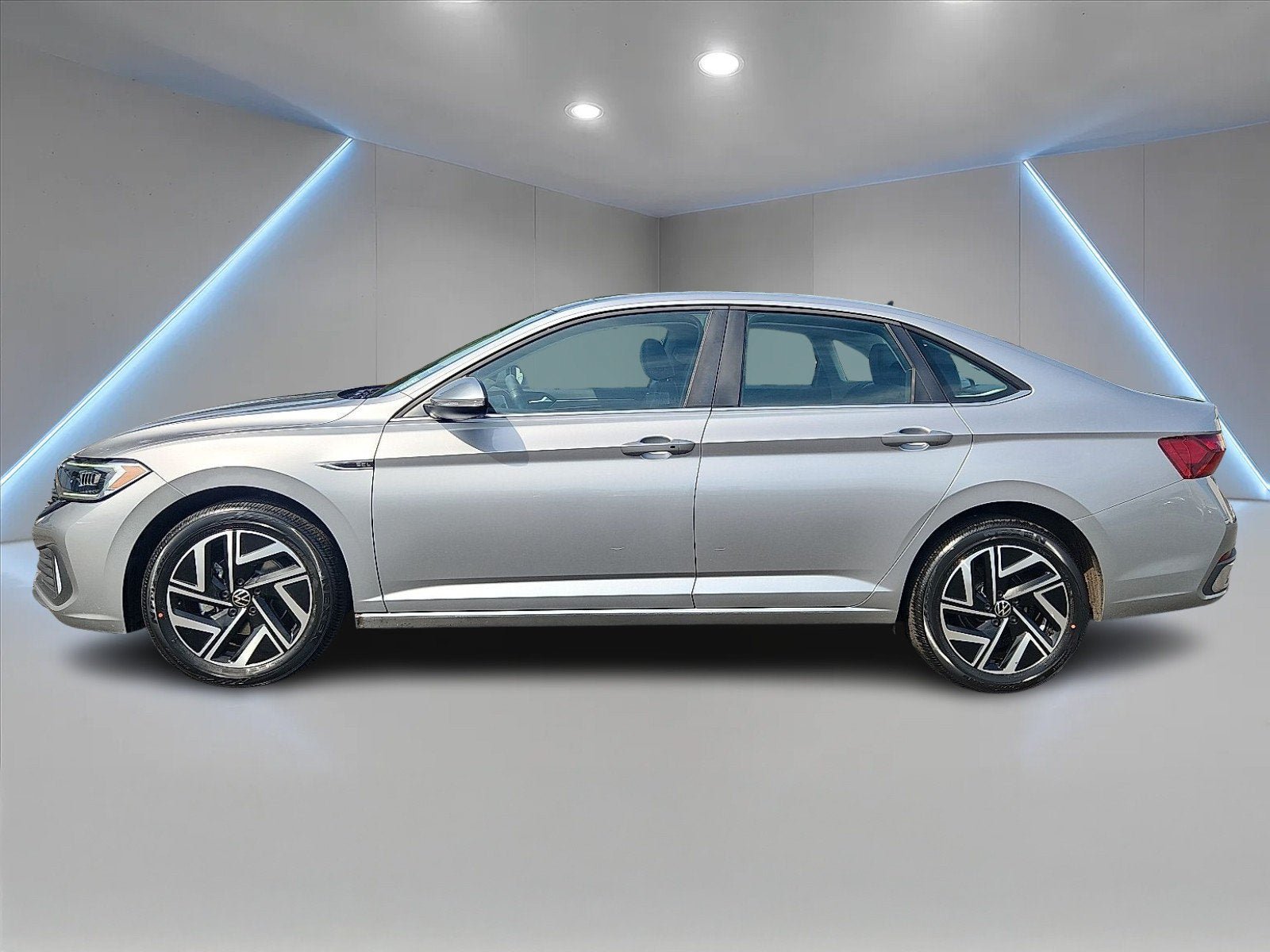 Certified 2024 Volkswagen Jetta SEL FWD image 7