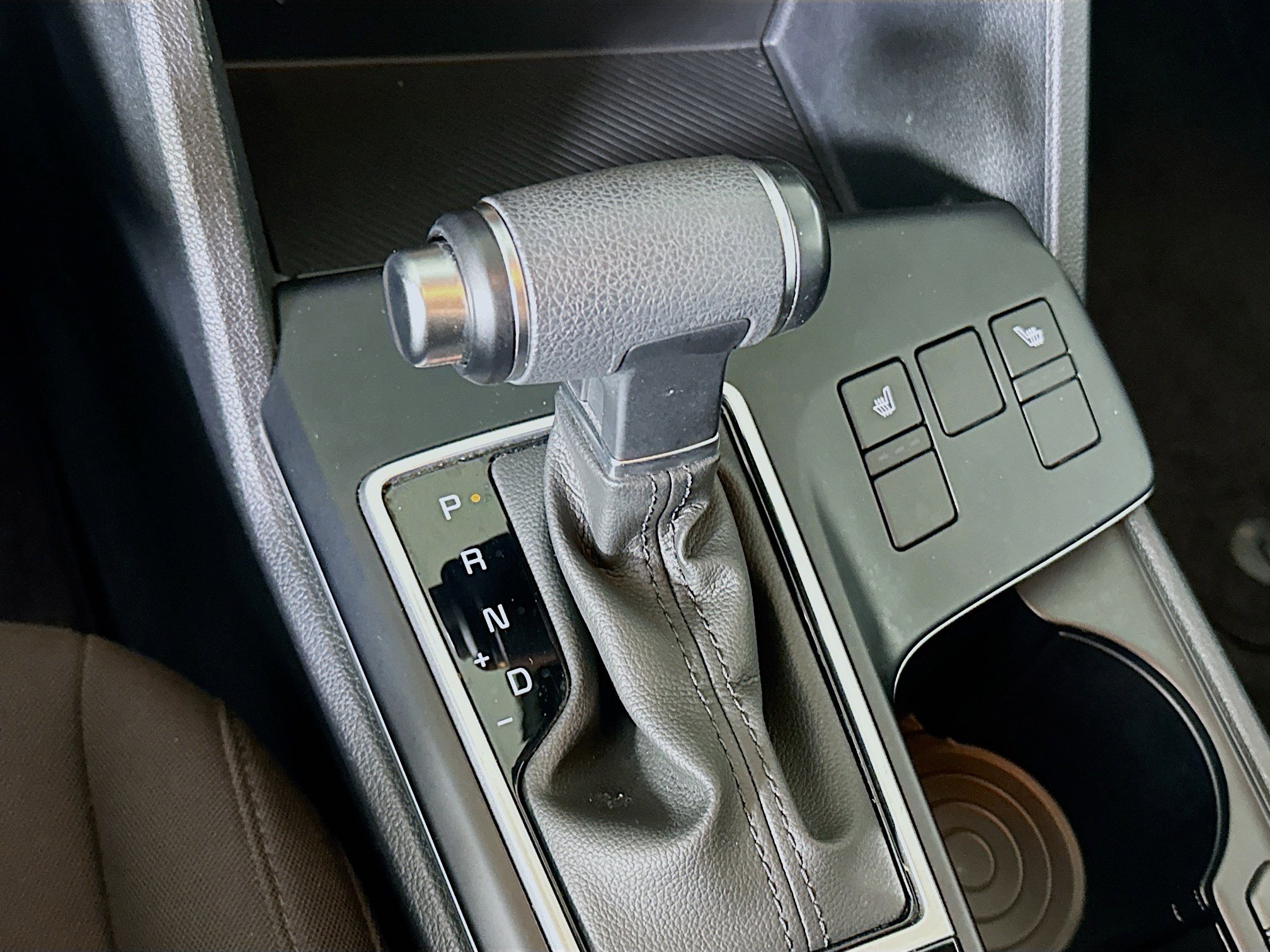 Used 2025 Kia Sportage LX image 24