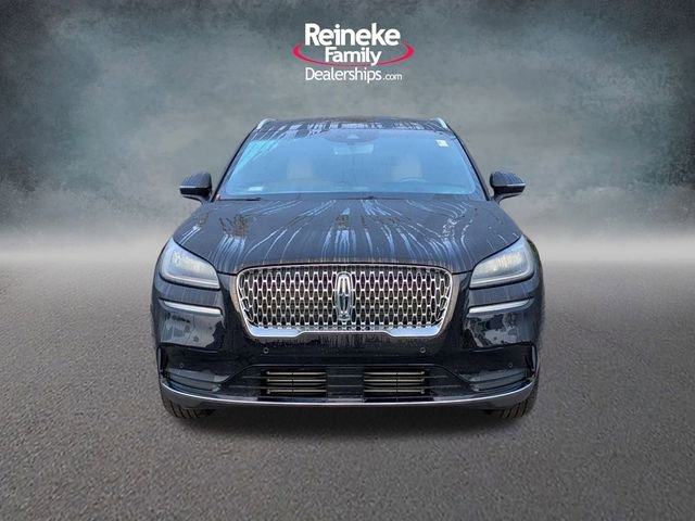 Used 2023 Lincoln Corsair Reserve w/ Towing Package AWD/4WD image 2