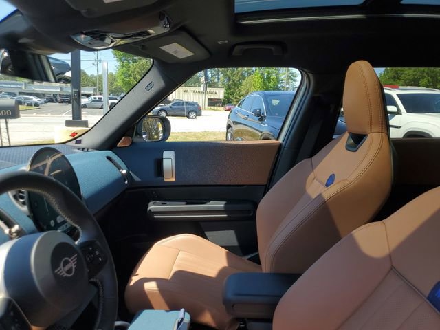 Used 2025 MINI Cooper Countryman S w/ Comfort Package Max image 17
