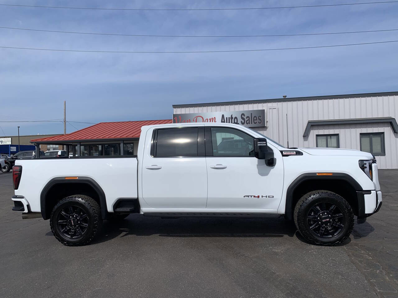 Used 2025 GMC Sierra 3500 AT4 w/ AT4 Premium Plus Package