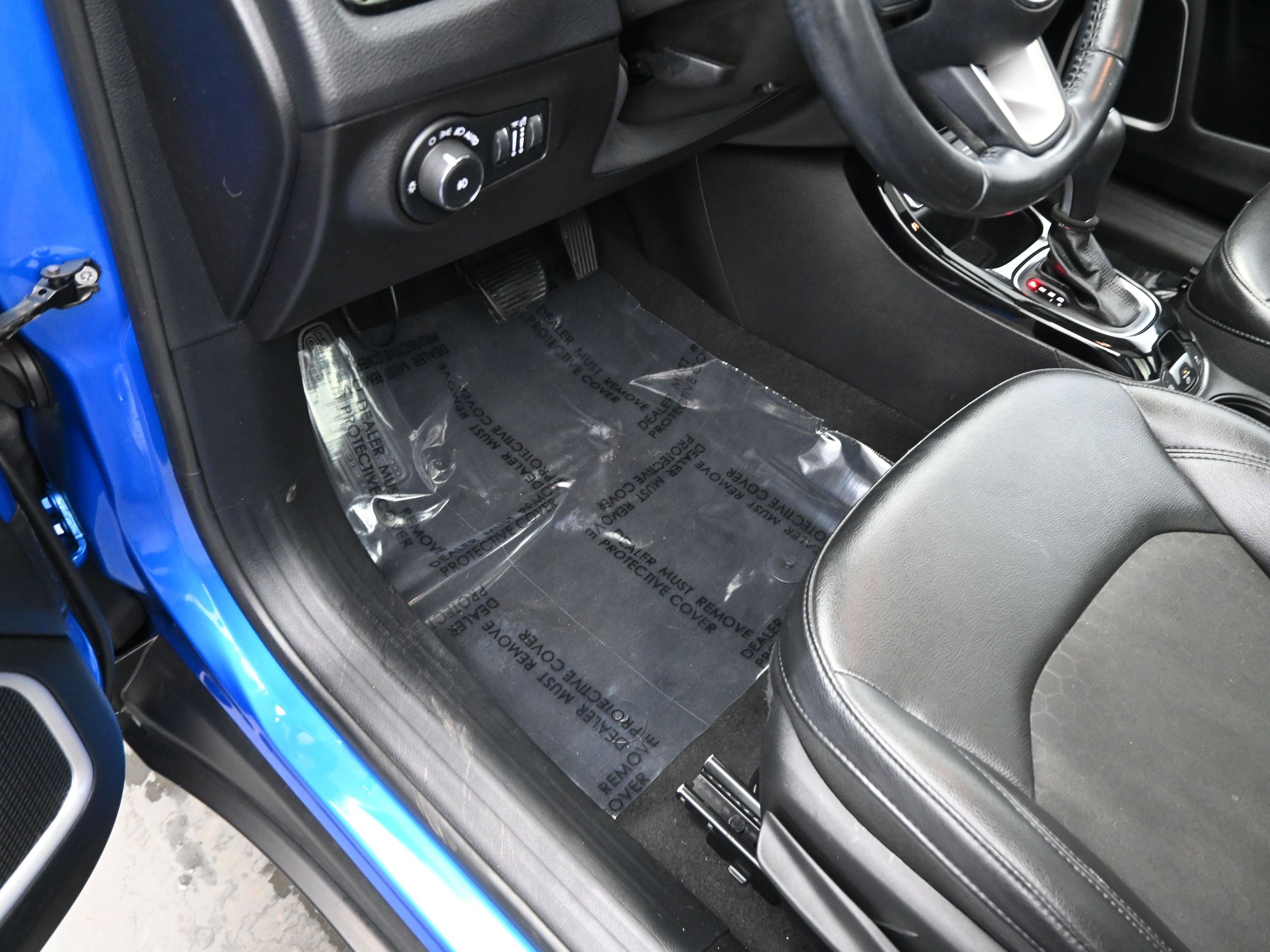 Used 2020 Jeep Compass Latitude image 12