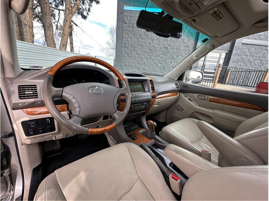 Used 2004 Lexus GX 470 AWD/4WD image 13
