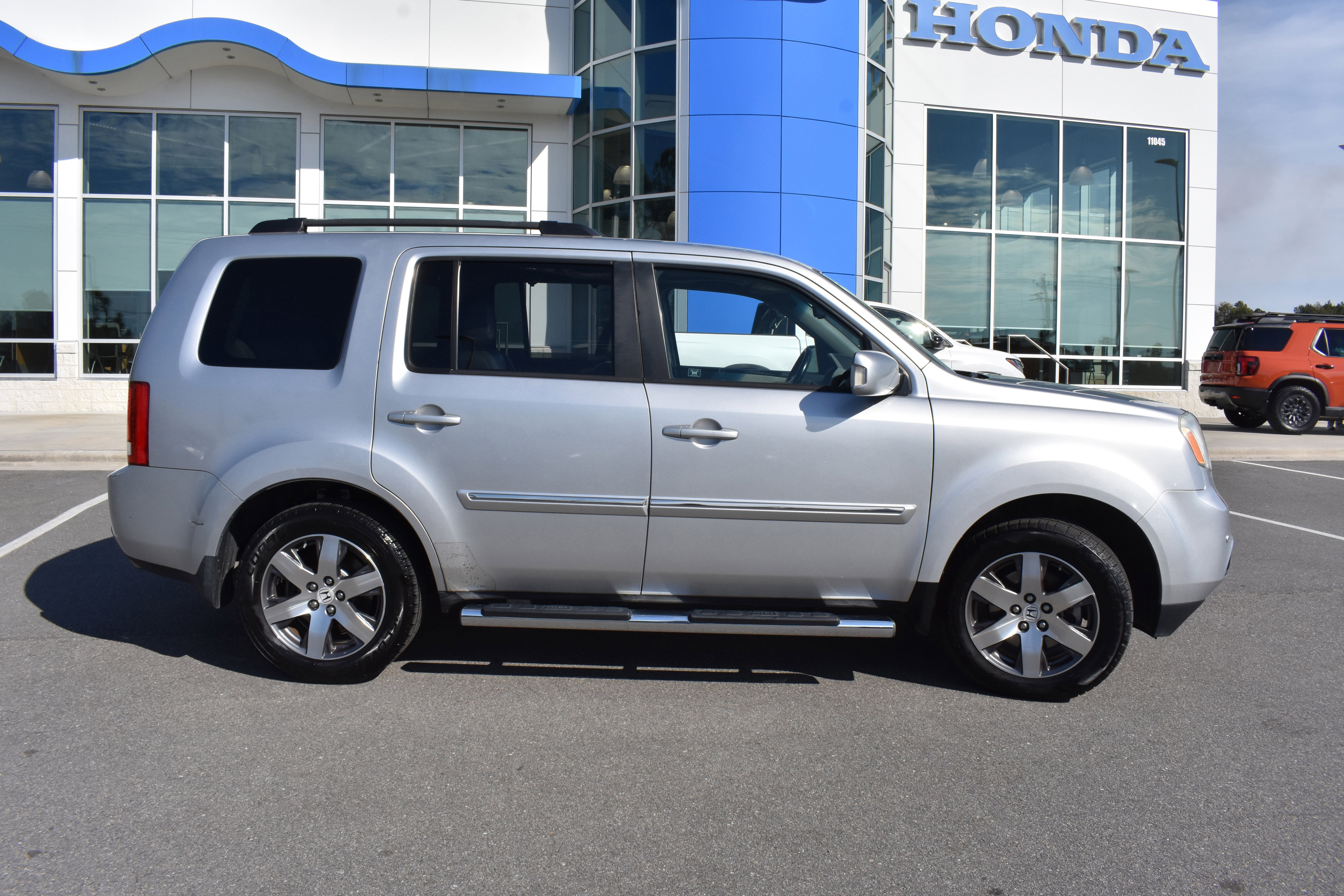Used 2012 Honda Pilot Touring image 10