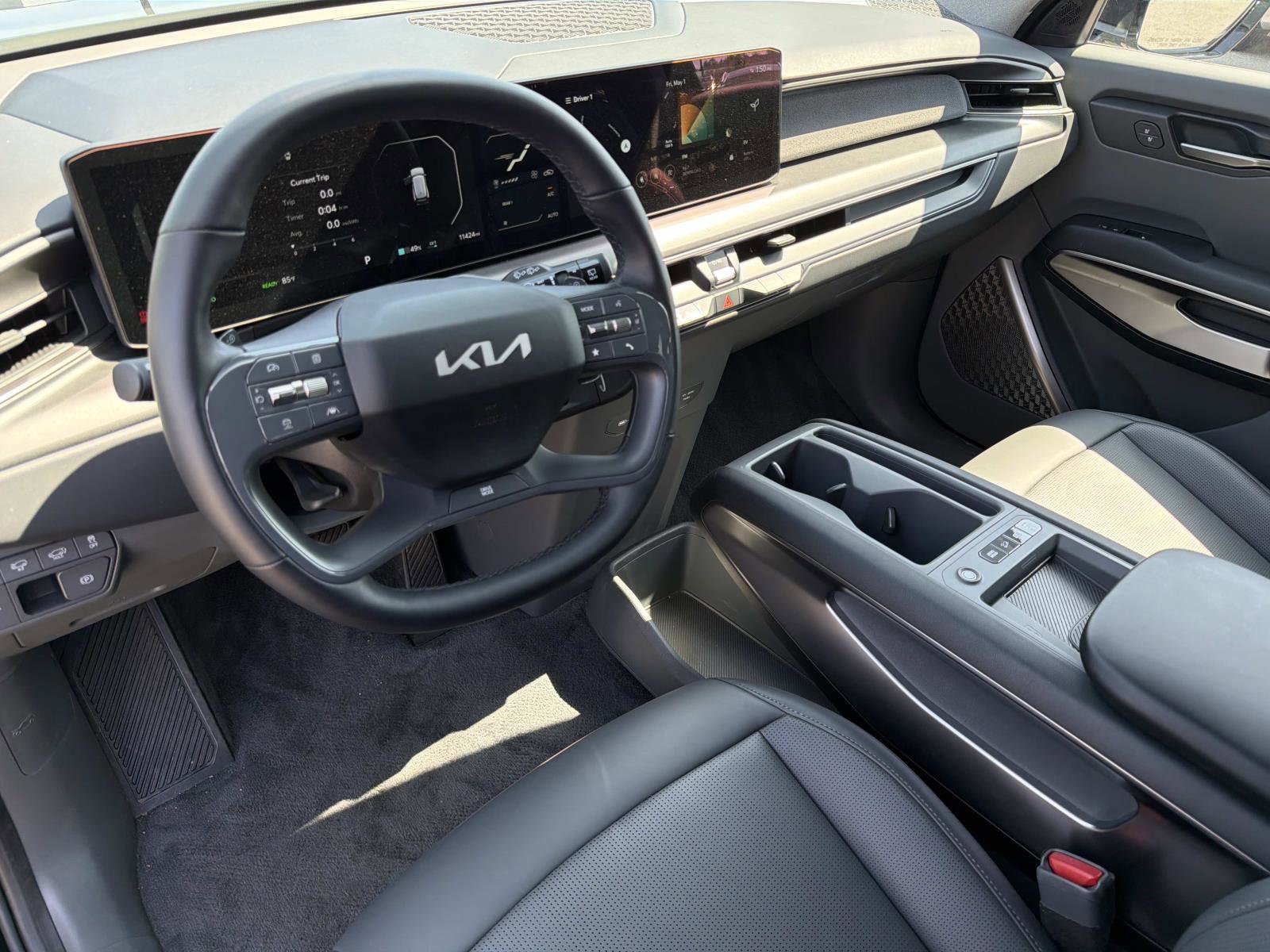 Used 2026 Kia EV9 Light RWD image 7