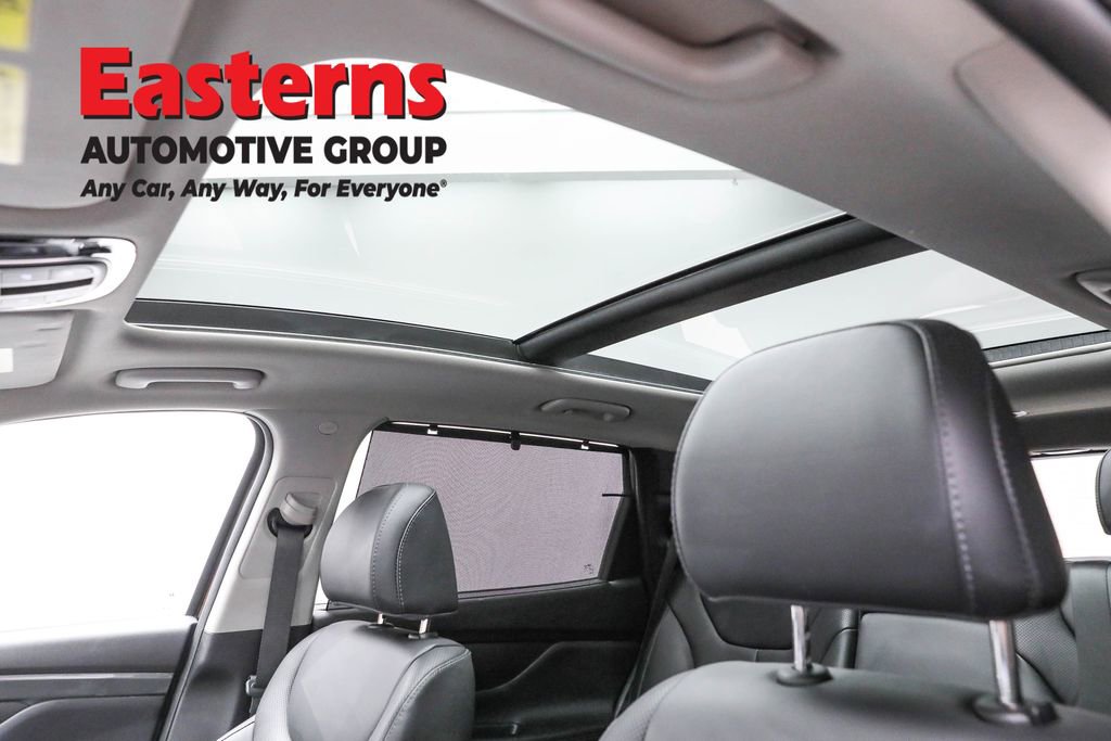 Used 2023 Hyundai Santa Fe SEL w/ Premium Package image 35