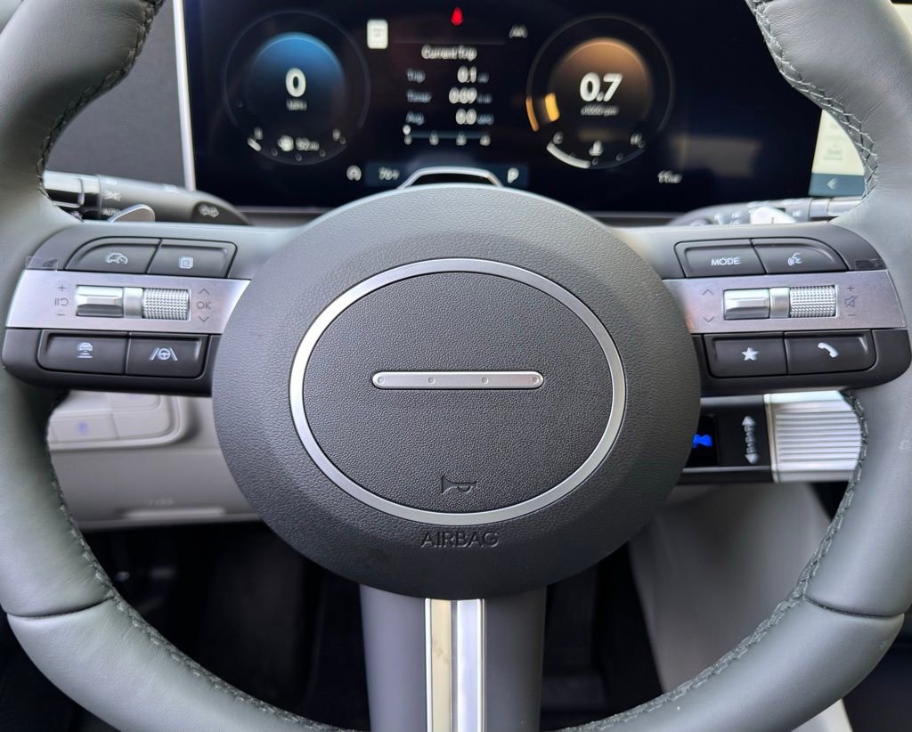 New 2026 Hyundai Tucson Limited image 8