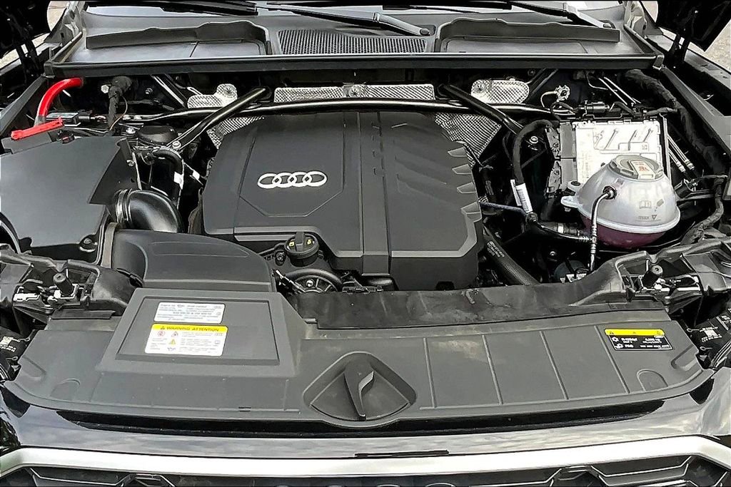 Used 2025 Audi Q5 2.0T Premium Plus w/ Premium Plus Package image 30