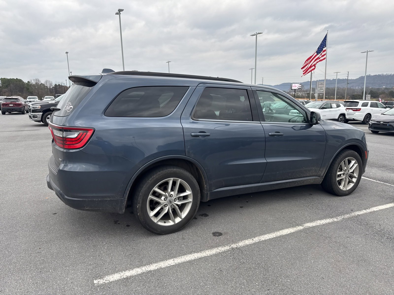 Used 2021 Dodge Durango GT image 2