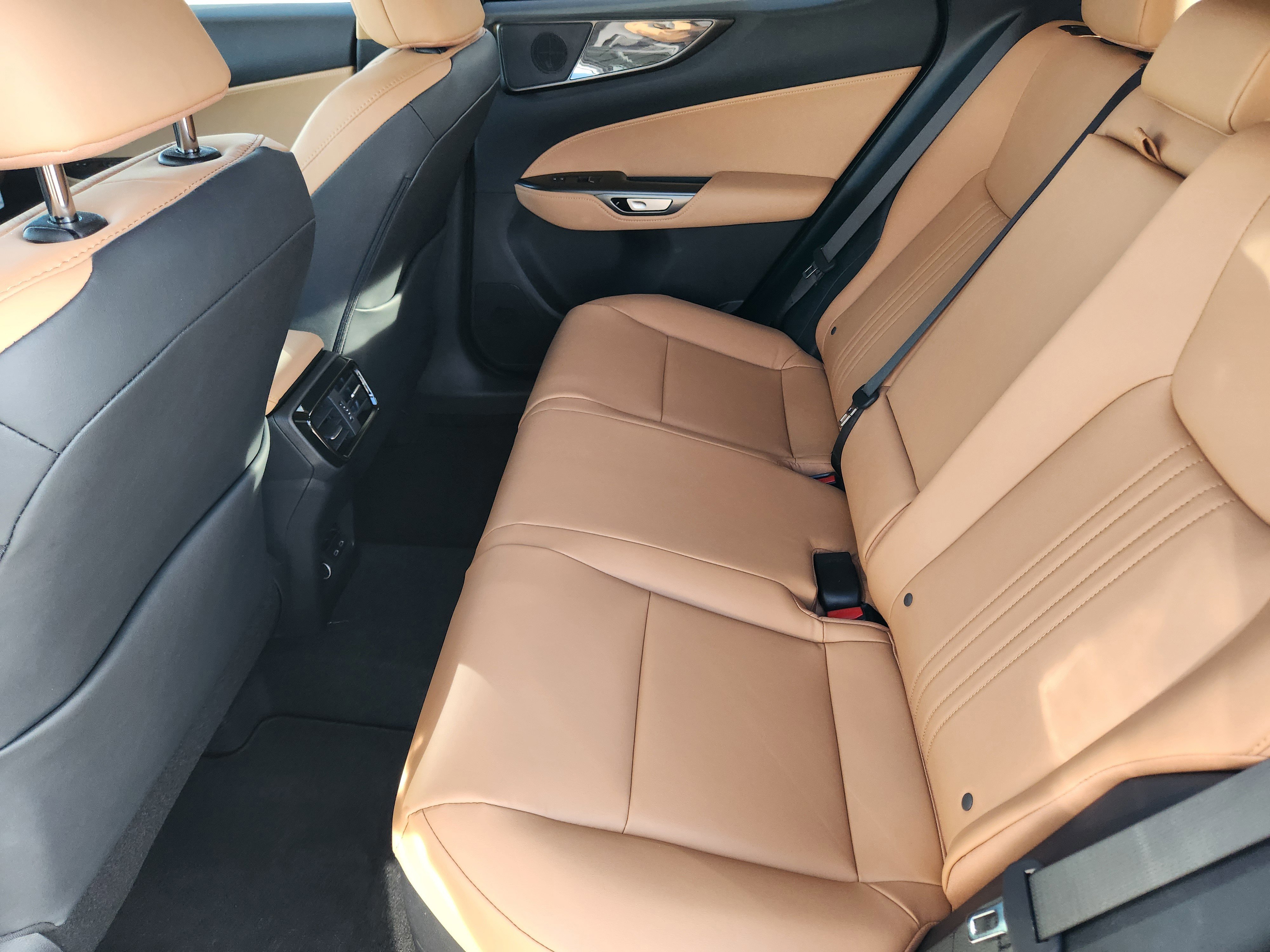 New 2026 Lexus NX 350h AWD w/ Premium Package image 20