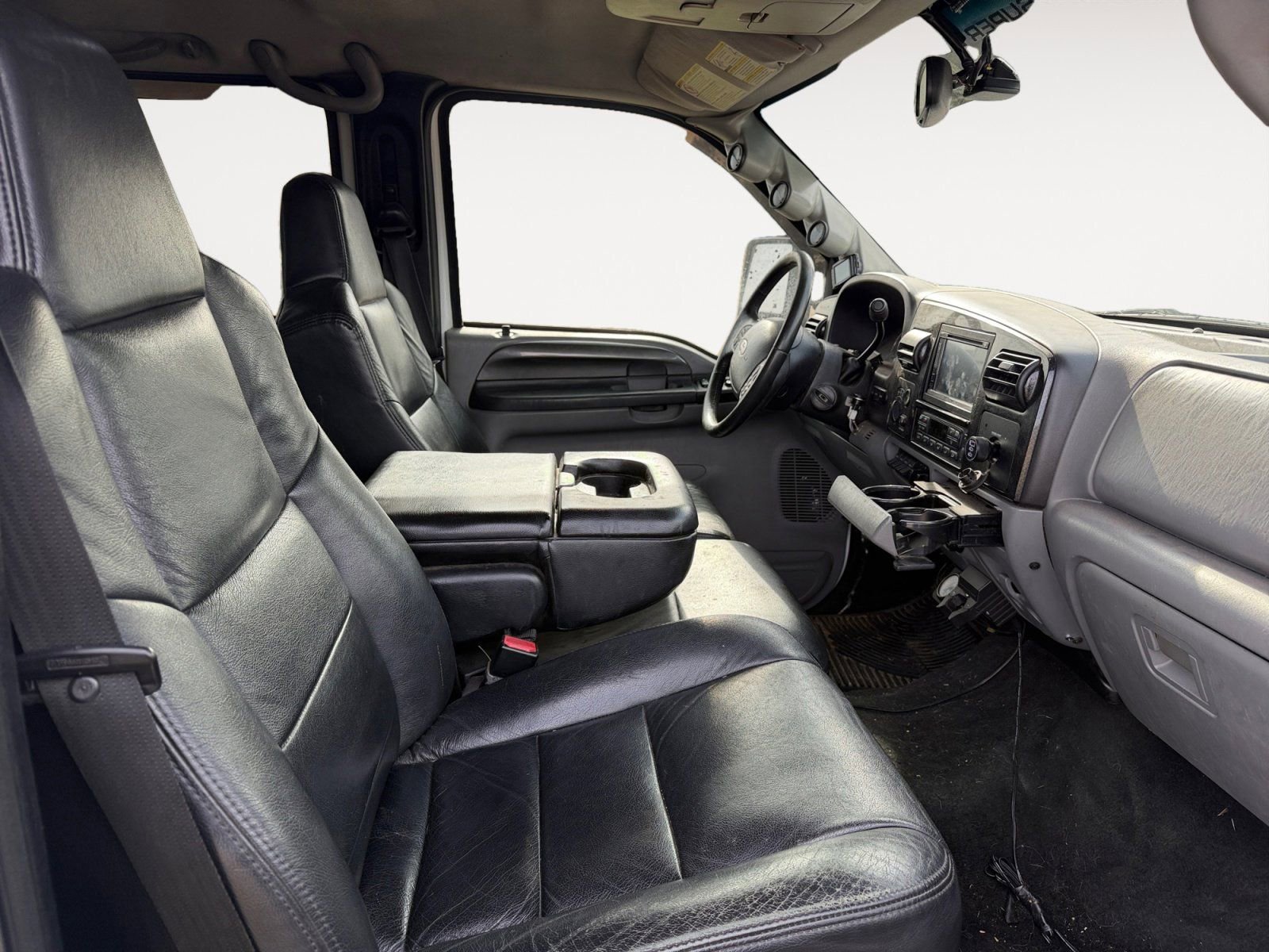 Used 2005 Ford F350 Lariat image 15