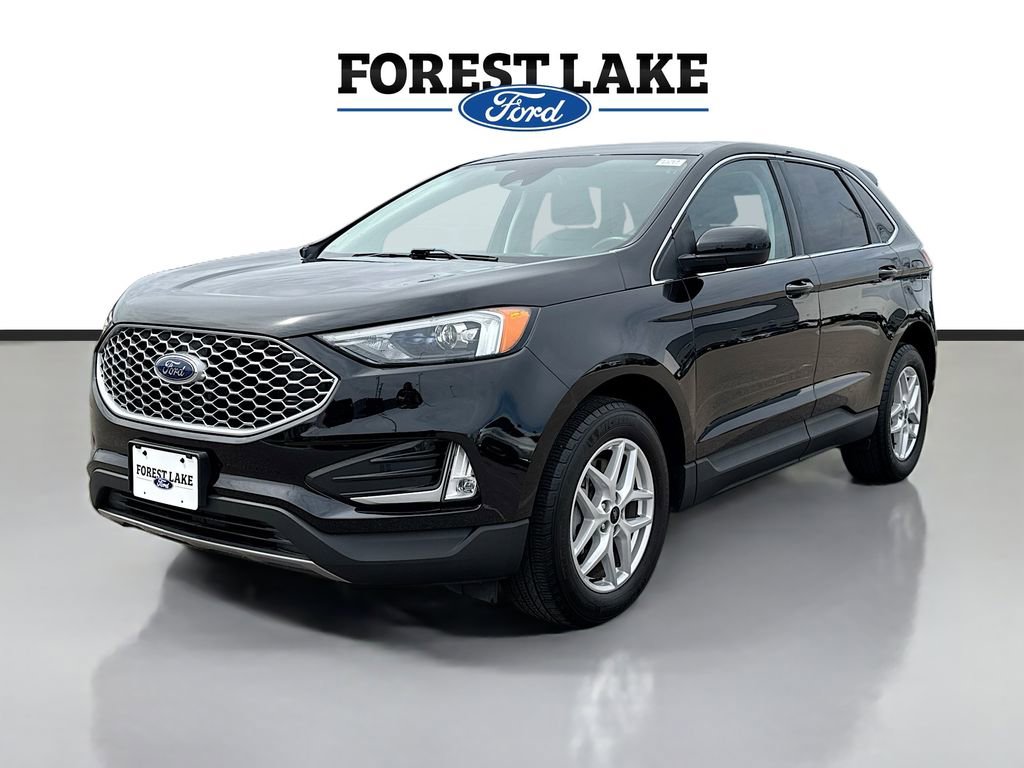Certified 2023 Ford Edge SEL w/ Convenience Package AWD/4WD image 3