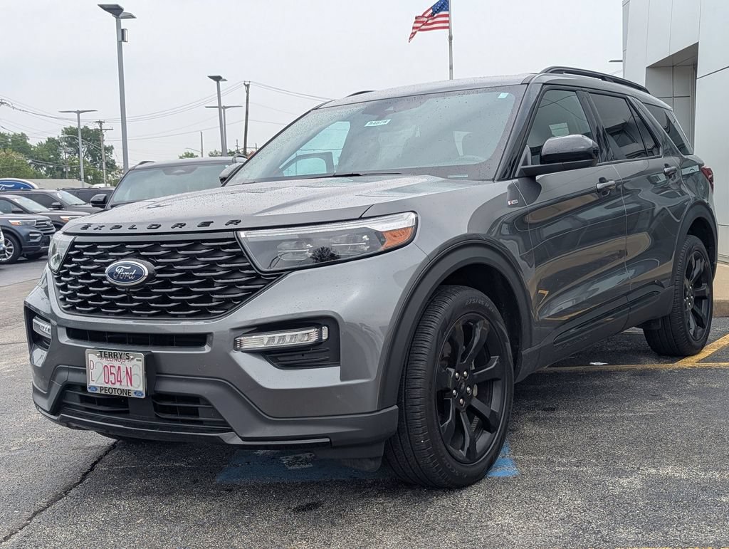 Used 2024 Ford Explorer ST-Line w/ Class IV Trailer Tow Package AWD/4WD image 7