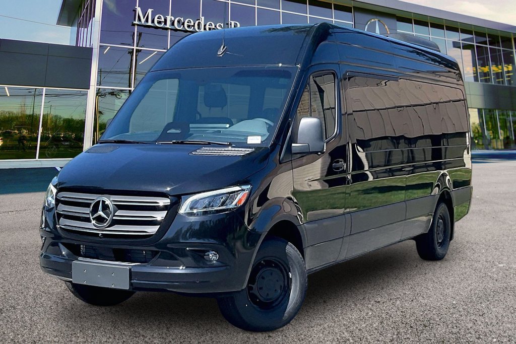 New 2026 Mercedes-Benz Sprinter 2500 image 2