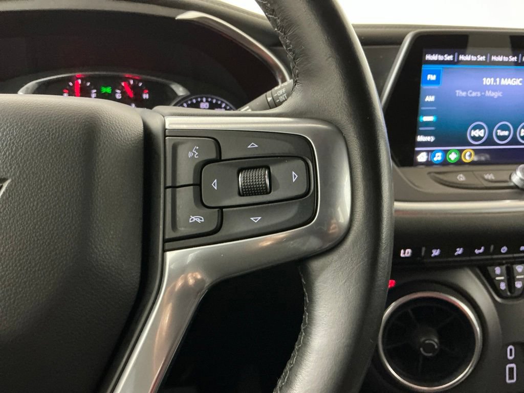 Used 2020 Chevrolet Blazer LT FWD image 13