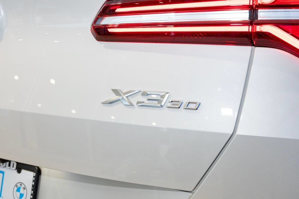 New 2026 BMW X3 xDrive30i w/ Premium Package AWD/4WD image 10