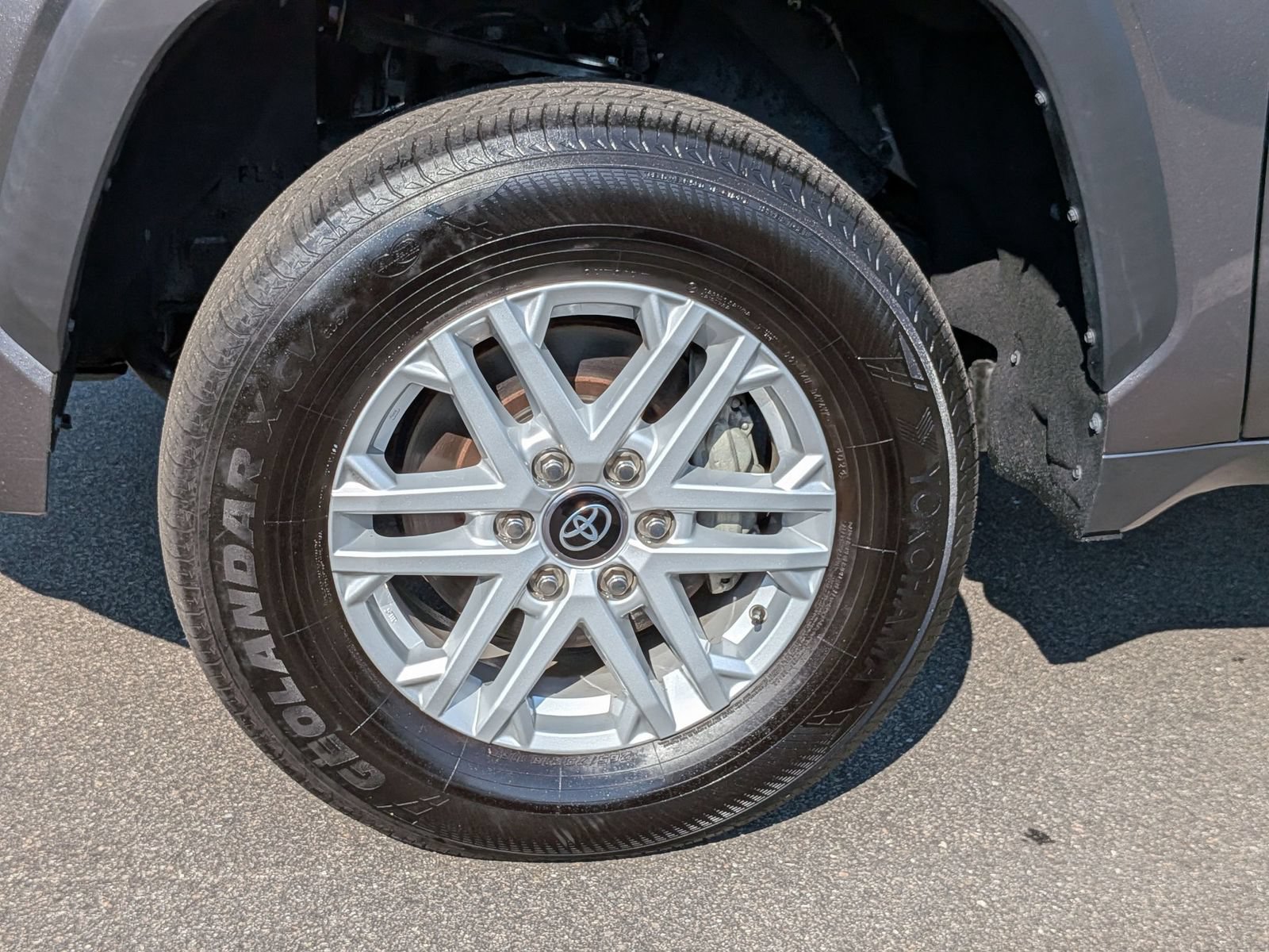 Used 2025 Toyota Tundra SR5 AWD/4WD image 10