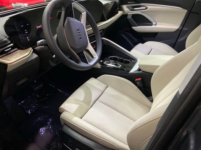 New 2025 Audi Q5 Prestige image 4