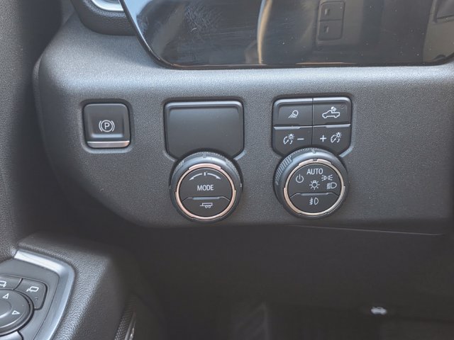 Certified 2022 Chevrolet Silverado 1500 LTZ w/ LTZ Convenience Package II RWD image 30