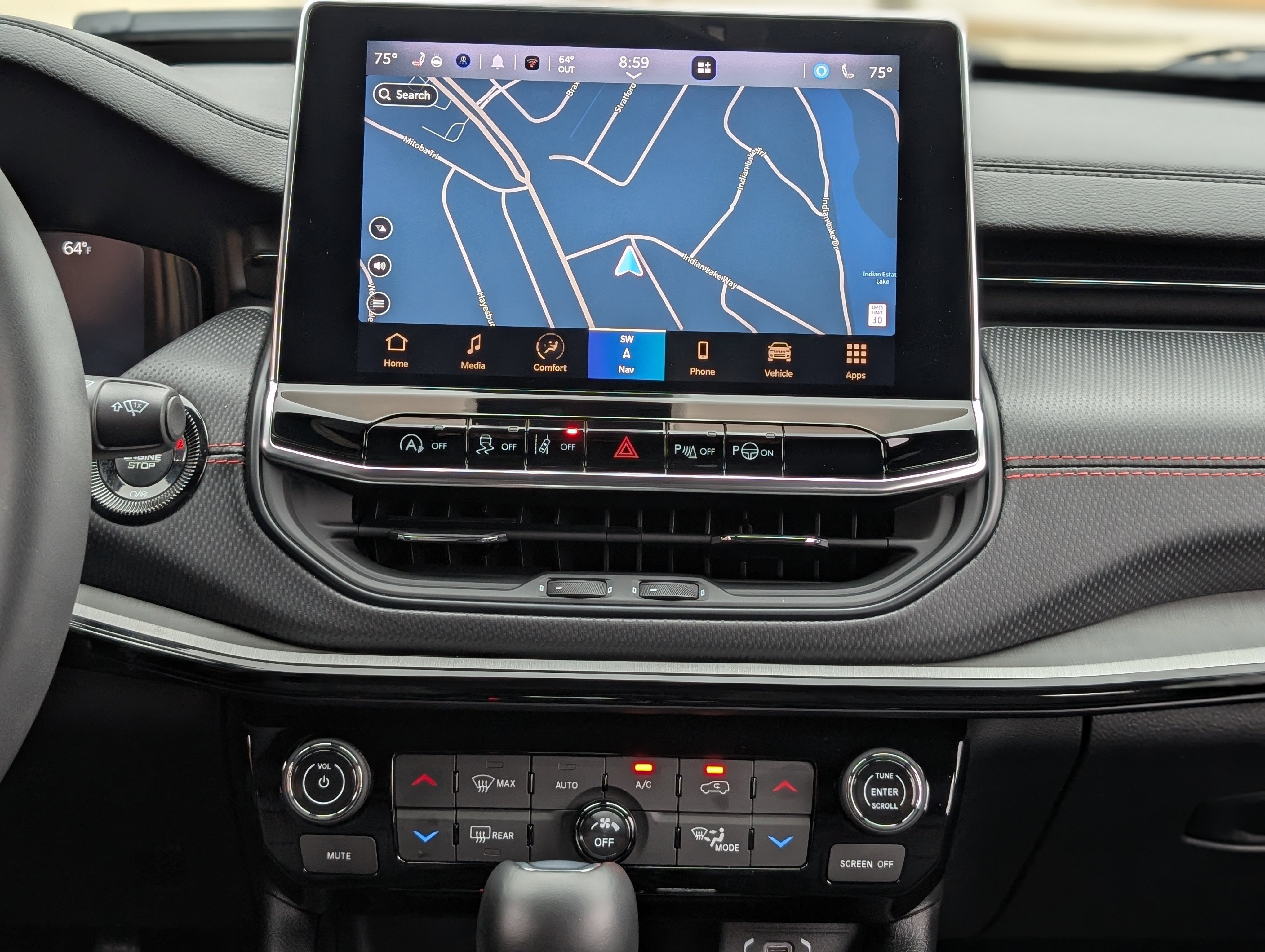 Used 2025 Jeep Compass Trailhawk w/ Trailhawk Elite Group image 24