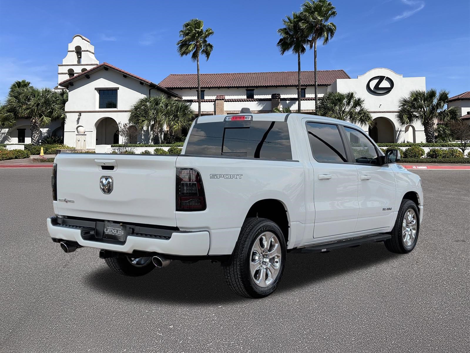 Used 2022 RAM 1500 Lone Star image 2