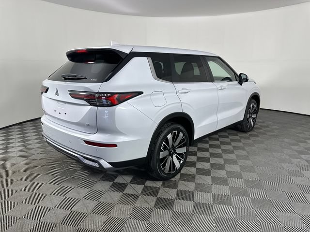 New 2026 Mitsubishi Outlander SE AWD/4WD image 9