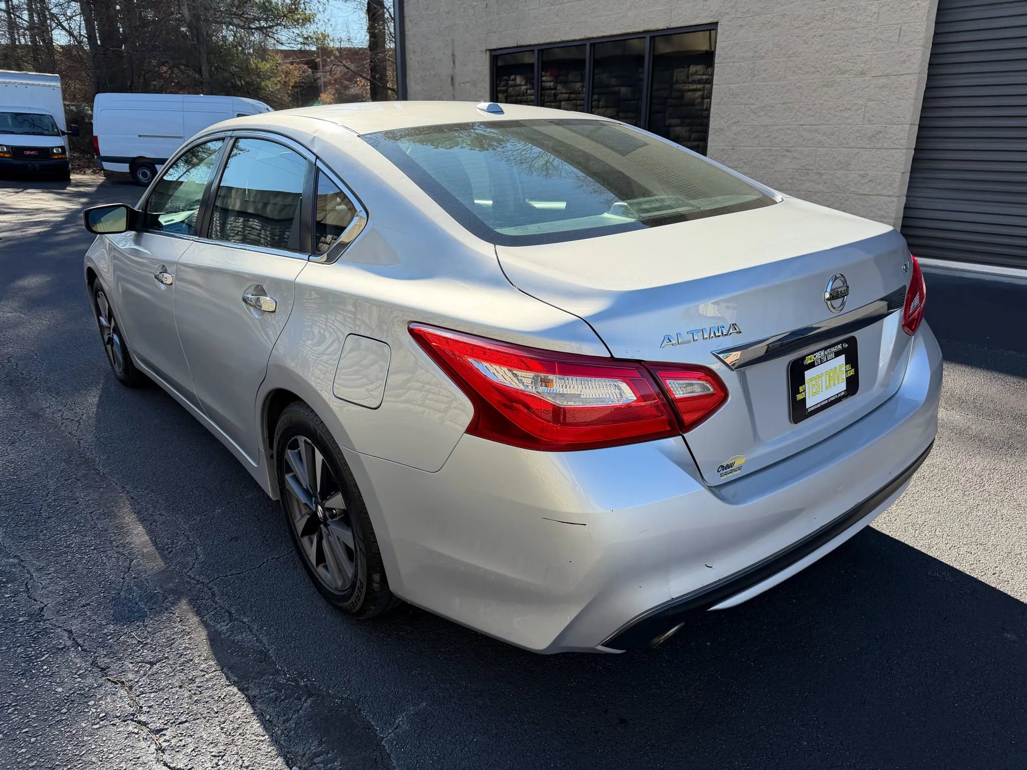 Used 2016 Nissan Altima 2.5 SV FWD image 10