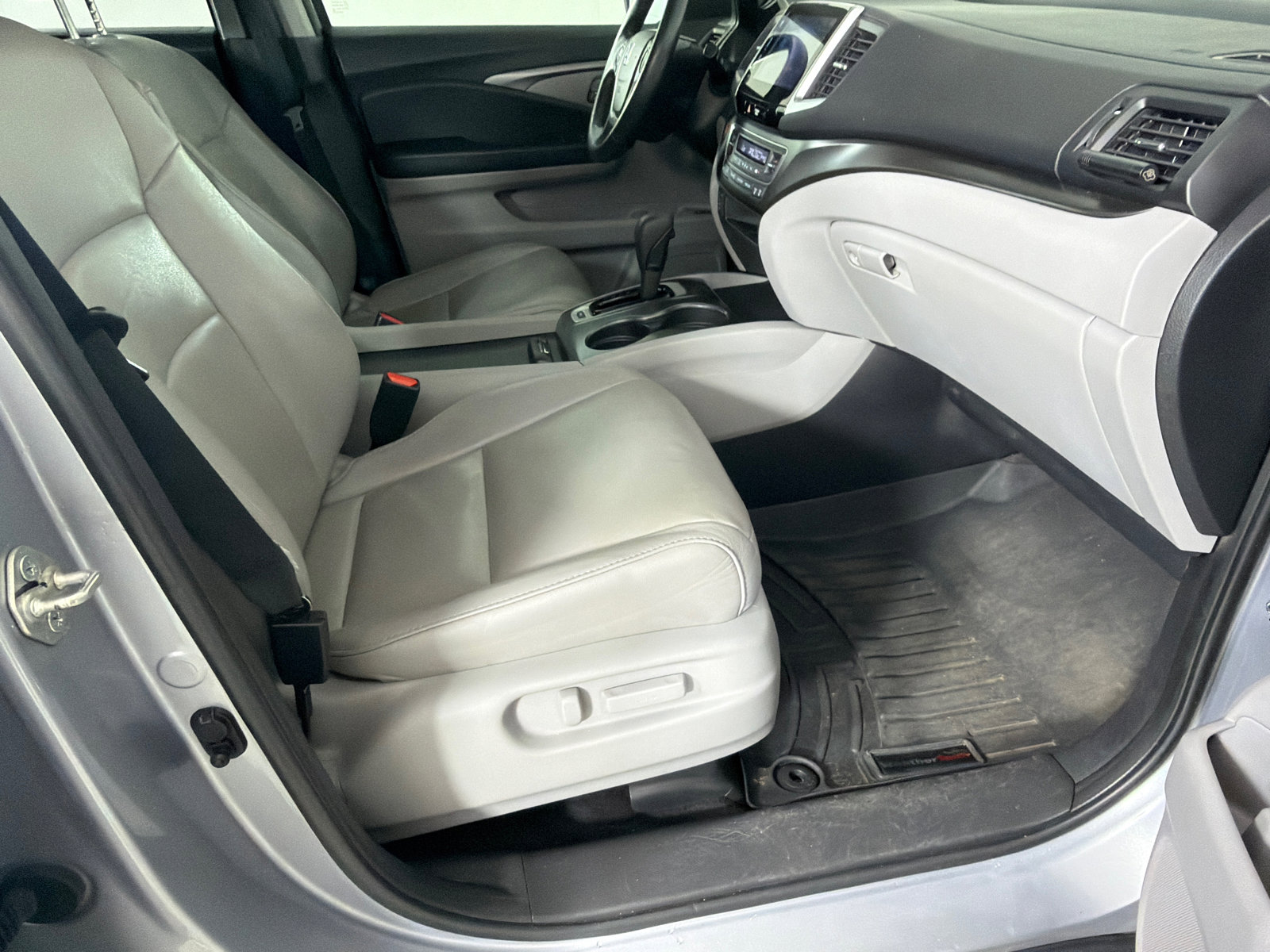 Used 2017 Honda Pilot EX-L image 14