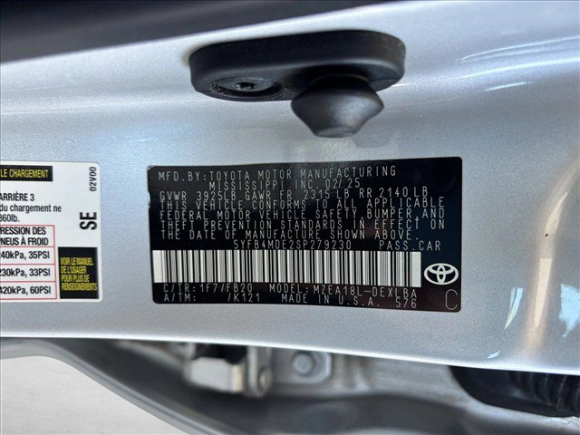 Used 2025 Toyota Corolla LE FWD image 25
