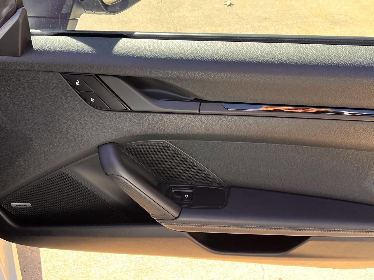 Used 2024 Porsche 911 Carrera T image 18