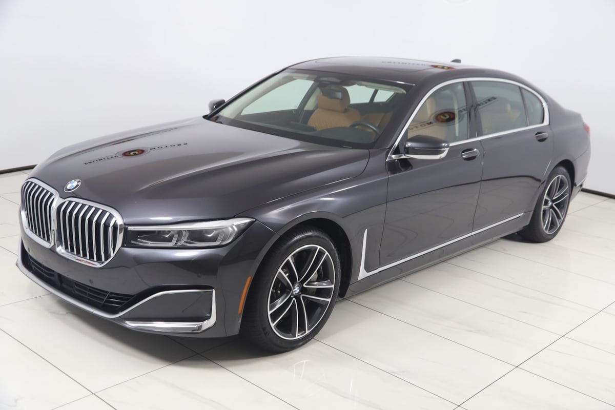 Used 2020 BMW 750i xDrive AWD/4WD image 26