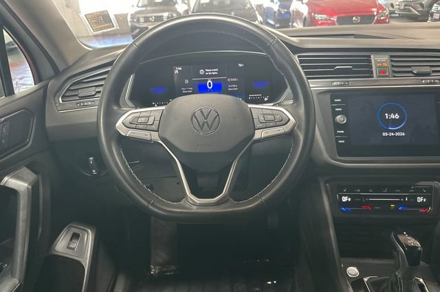 Certified 2022 Volkswagen Tiguan SE image 18