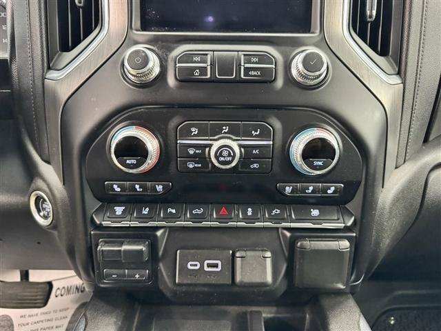 Used 2021 GMC Sierra 3500 Denali w/ Denali Ultimate Package AWD/4WD image 24