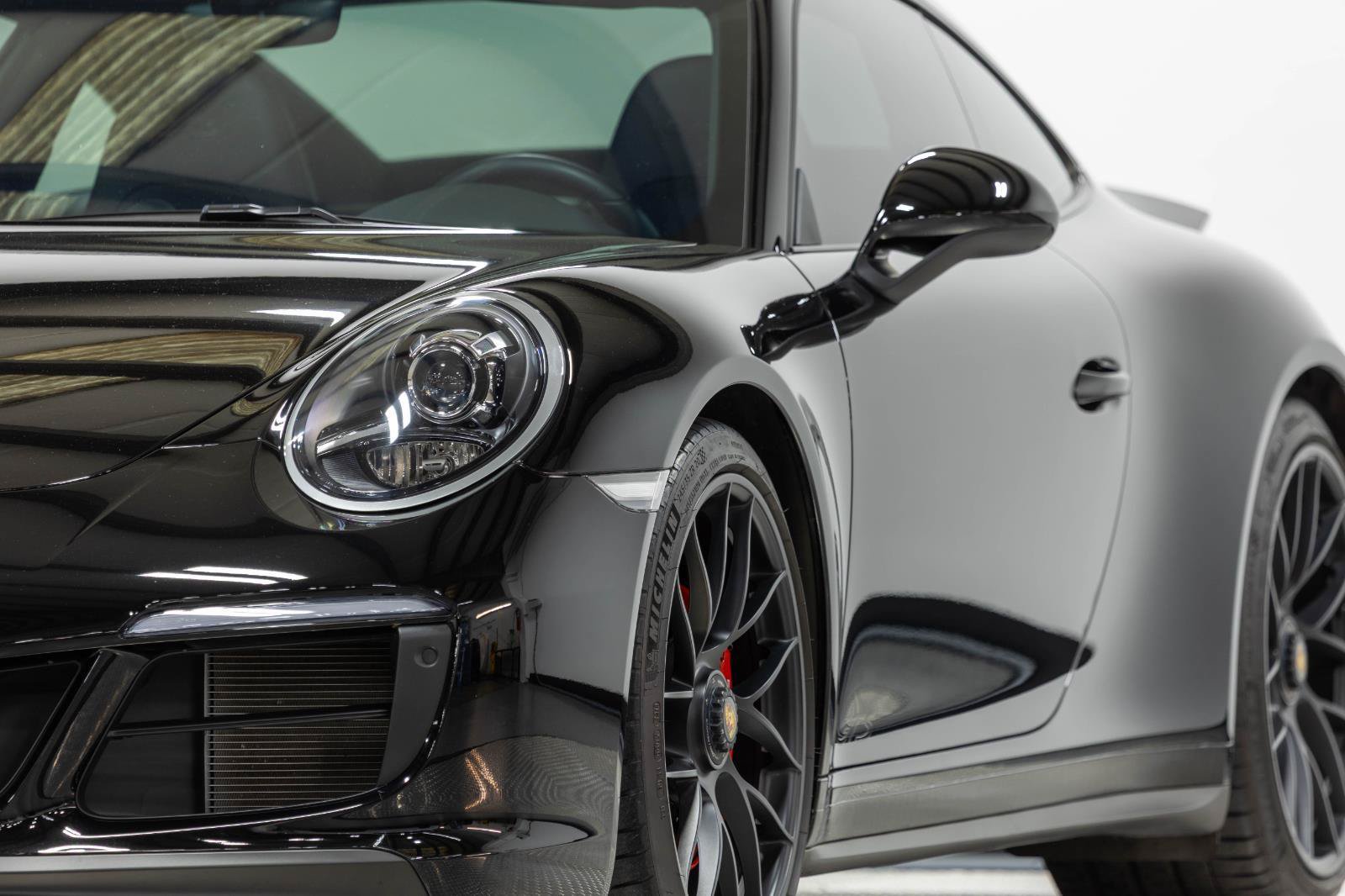 Used 2019 Porsche 911 Carrera GTS RWD image 8