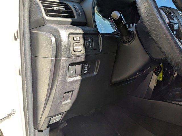 Used 2019 Toyota 4Runner TRD Off-Road Premium image 17