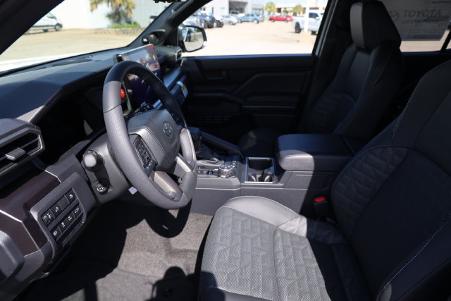 New 2026 Toyota 4Runner TRD Off-Road Premium w/ Tow Technology Package AWD/4WD image 12