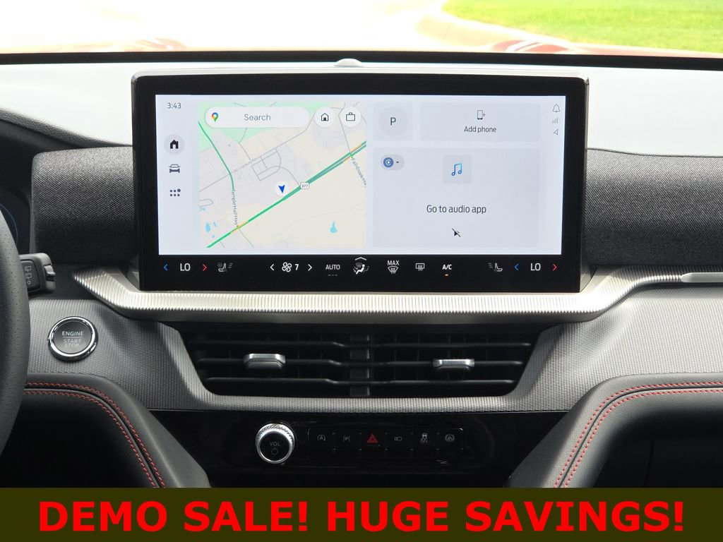 Used 2025 Ford Explorer ST image 11