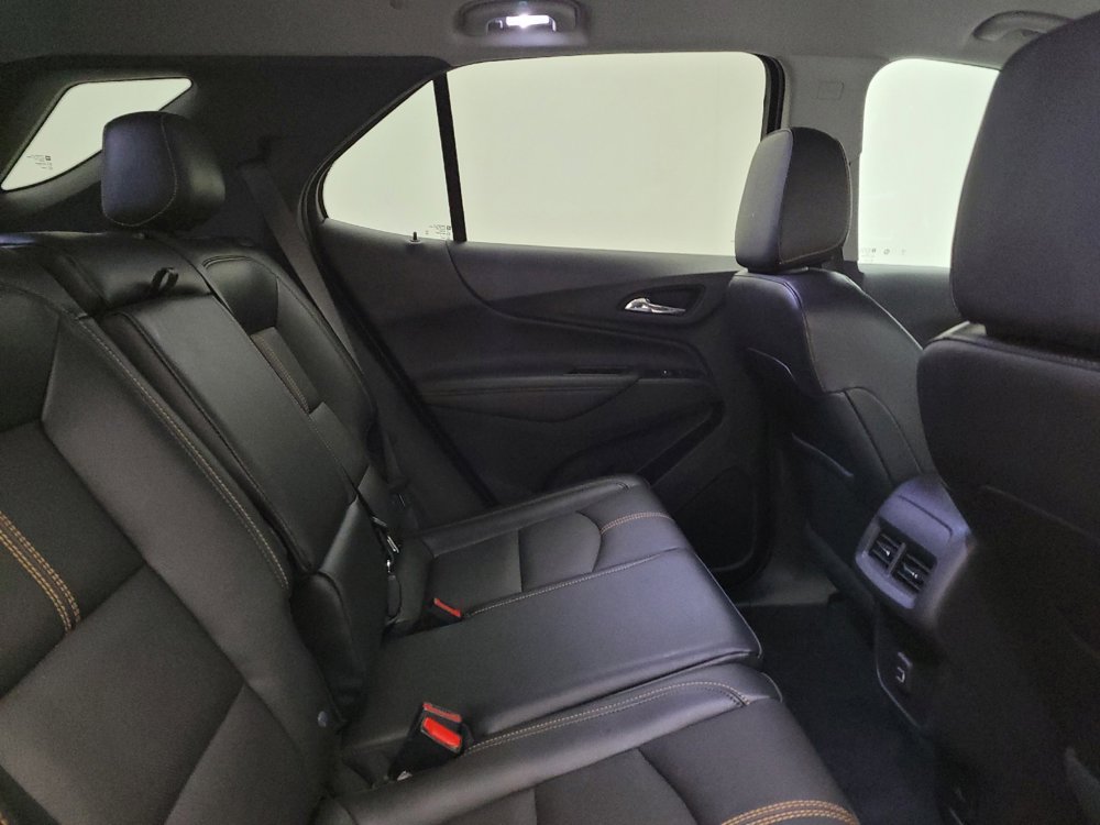 Used 2022 Chevrolet Equinox Premier AWD/4WD image 19