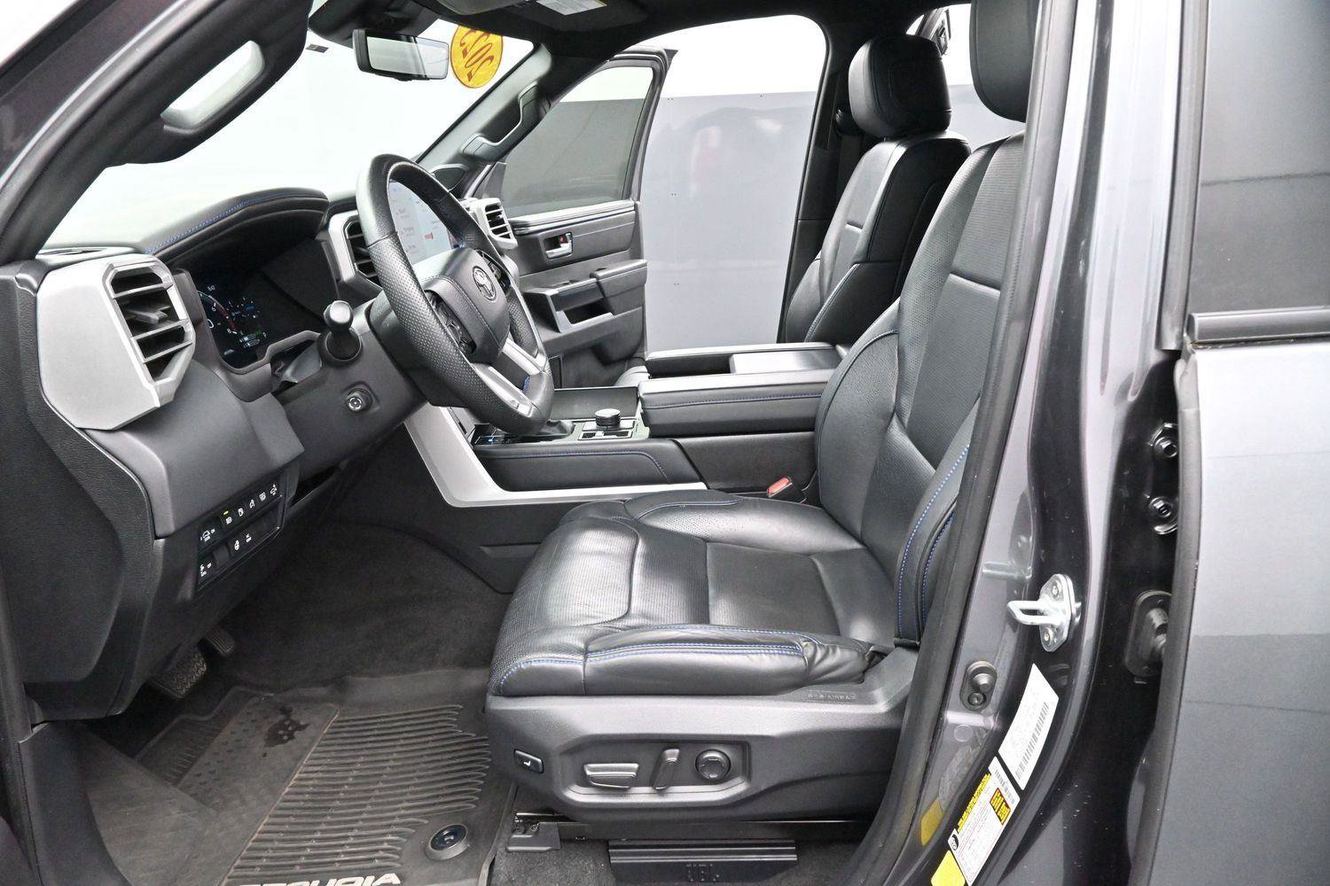 Used 2023 Toyota Sequoia Platinum AWD/4WD image 16