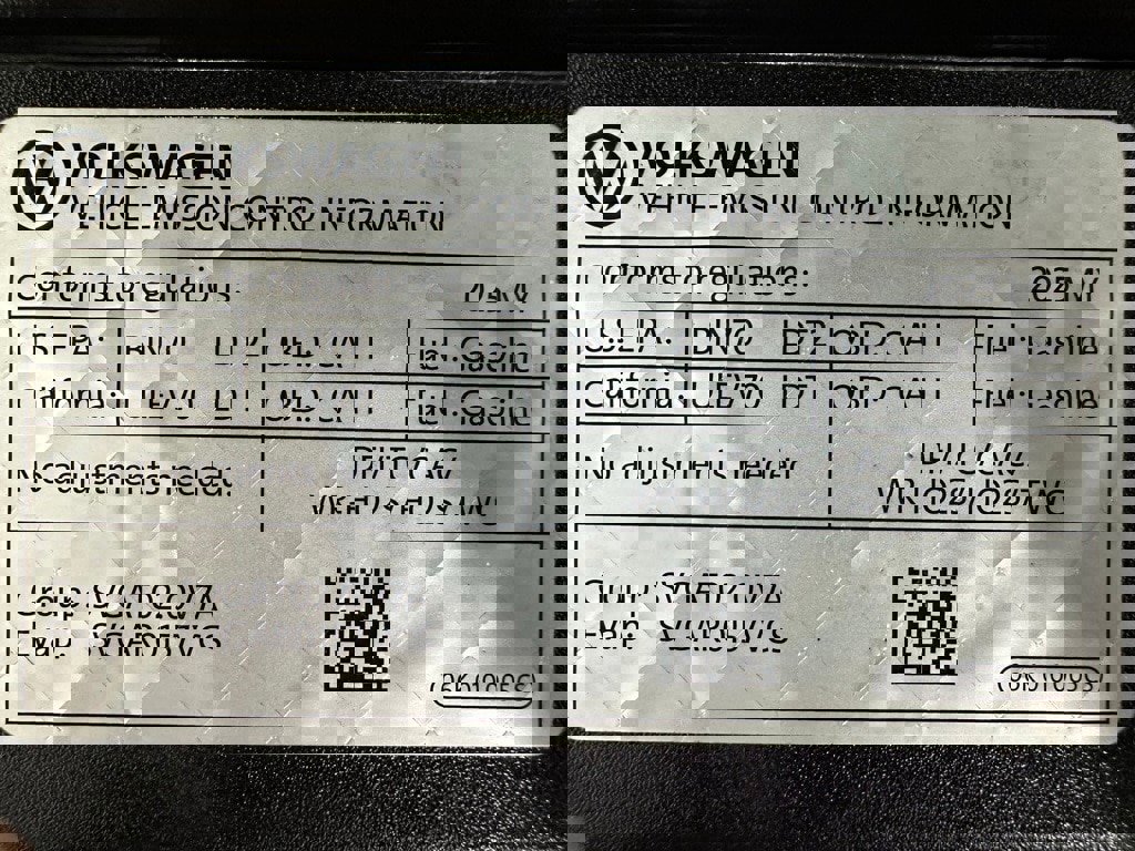 Used 2025 Volkswagen Atlas Cross Sport SE image 68